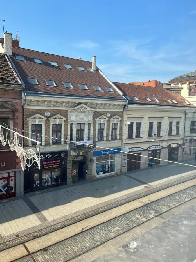 Szechenyi Apartman Miskolc Exterior photo
