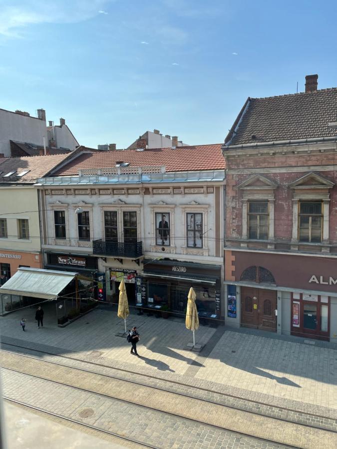 Szechenyi Apartman Apartment Miskolc Exterior photo